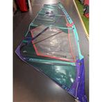 Duotone SuperHero 2024 - 4.7, Watersport en Boten, Windsurfen, Ophalen of Verzenden, Gebruikt, Zeil, Minder dan 5 m²