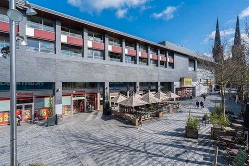 Te huur: Appartement Pieter Vreedeplein in Tilburg, Huizen en Kamers, Huizen te huur, Noord-Brabant, Appartement