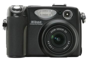 Nikon Coolpix 5400 Digitale Compact Camera - Zwart beschikbaar voor biedingen