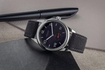Nomos - Club - 736 - Heren - 2020 beschikbaar voor biedingen