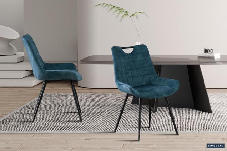 Eetkamerstoel Nina Fluweel Petrol Poten metaal en bekleding, Huis en Inrichting, Stoelen, Nieuw, Stof, Ophalen of Verzenden