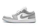 Air Jordan 1 Low Wolf Grey - Maat 37.5 EU, Kleding | Heren, Schoenen, Ophalen of Verzenden, Nieuw, Jordan