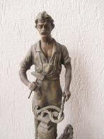 R . B France - sculptuur, Le forgeron - 56 cm - Zinklegering, Antiek en Kunst, Antiek | Keramiek en Aardewerk