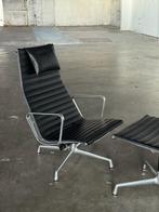 Vitra Eames EA 124 + EA 125 | Leer (NIEUWSTAAT), 75 tot 100 cm, Ophalen of Verzenden, Zo goed als nieuw, Fauteuil lounge chair stoel design 