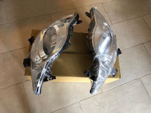 set nieuwe koplampen Peugeot 107 2005 t/m 2012., Auto-onderdelen, Verlichting, Nieuw, Herkomst onderdeel bekend, 3 maanden garantie