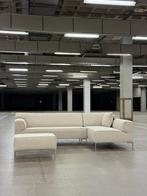 Design on Stock Bloq | Beige | NIEUWSTAAT + Garantie, 250 tot 300 cm, Ophalen of Verzenden, Zo goed als nieuw, Bank Hoekbank Bankstel Bankje Loungebank Banken Chaise Lounge 