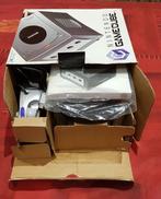 Nintendo - Gamecube - Platinum Silver with Wavebird, Spelcomputers en Games, Nieuw