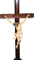 Antiek Crucifix - Hout - 1920-1930 - Groot oud kruisbeeld -, Antiek en Kunst