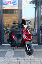 Piaggio Zip IGET E5 brom of snor! 584km! 24mnd garantie!, Fietsen en Brommers, Scooters | Piaggio, Zip, Ophalen of Verzenden, Zo goed als nieuw