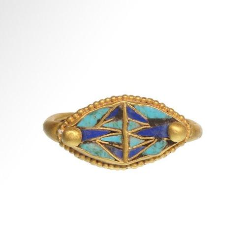 Oud-Egyptisch Goud, Turkoois en Lapis Lazuli Ring met Lotus, Sieraden, Tassen en Uiterlijk, Antieke sieraden