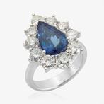 Ring - 14 karaat Witgoud - 6.66ct. tw. Tanzaniet - Diamant, Nieuw