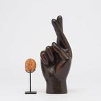 sculptuur, NO RESERVE PRICE - HOPE/PROMISE Hand Signal
