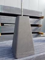 Antraciete betonpoeren | gestort met Z.V.B. | extra sterk, Nieuw