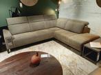 Armstrong hoekbank **SHOWROOMMODEL**, Huis en Inrichting, Banken | Bankstellen, Nieuw