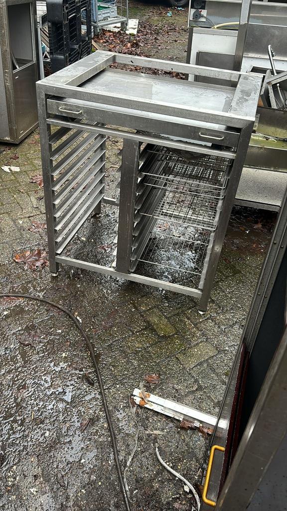 Onderstel met regaal en uitschuifplateau 93x 75x 105, Zakelijke goederen, Horeca | Meubilair en Inrichting, Ophalen of Verzenden