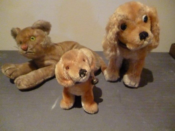 Steiff - steiff - Figuur - Drie knuffeldieren (3) - Haar, Antiek en Kunst, Antiek | Speelgoed