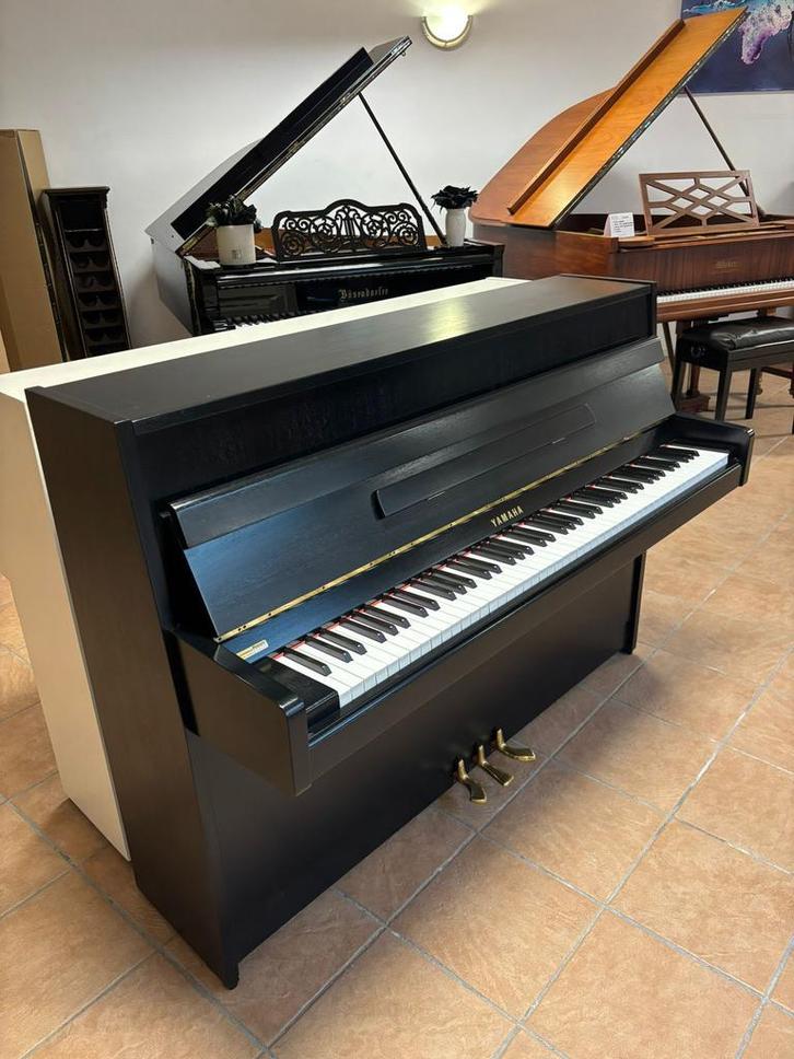 Yamaha piano M-104 - Mooie handzame piano!, Muziek en Instrumenten, Piano's, Zwart, Zo goed als nieuw, Piano, Verzenden