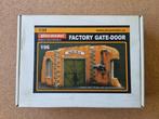PlusModel 196 Factory Gate door 1:35, Hobby en Vrije tijd, Modelbouw | Figuren en Diorama's, Verzenden, Nieuw