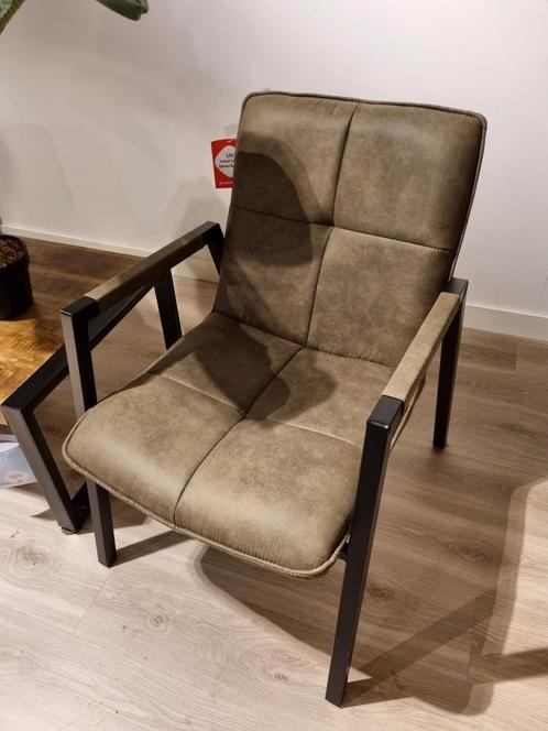 Riera fauteuil, Huis en Inrichting, Fauteuils, Minder dan 75 cm, Nieuw, 50 tot 75 cm, Ophalen of Verzenden