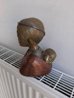 Casper Darare - Beeld, Vrouw met kind - 2 kg - 20 cm -