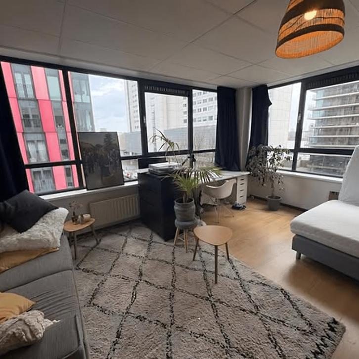 Kamer in Rotterdam gevonden voor €450,- pm, Huizen en Kamers, Kamers te huur, 20 tot 35 m², Rotterdam