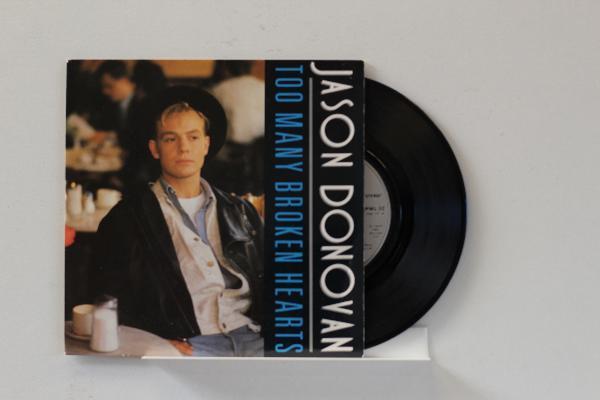 vinyl single 7 inch - Jason Donovan - Too Many Broken Hearts, Cd's en Dvd's, Vinyl Singles, Zo goed als nieuw, Verzenden