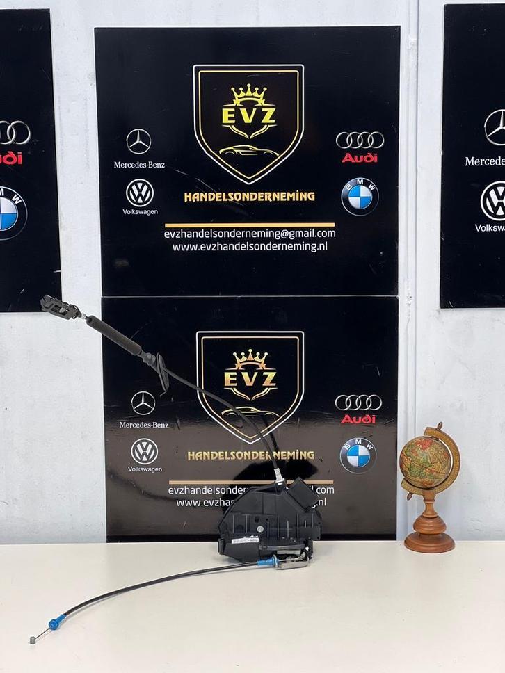 Ford Ecosport Deurslot mechaniek 4-deurs rechts voor bj.2015, Auto-onderdelen, Carrosserie en Plaatwerk, Gebruikt, Ford, Voor