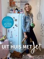 Uit huis met Jet 9789048842803 Jet van Nieuwkerk, Verzenden, Zo goed als nieuw, Jet van Nieuwkerk