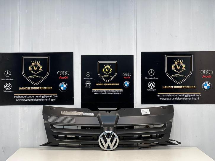 VW Transporter 2.0 TDI Grille bj.2012 art.7E0853635, Auto-onderdelen, Carrosserie en Plaatwerk, Gebruikt, Volkswagen