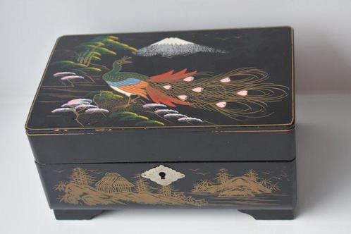 Sankyo - Doos - Japanse muziek/juwelendoos met ballerina en, Antiek en Kunst, Curiosa en Brocante