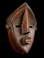 masker - Lualwa - DR Congo