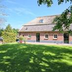 Gestoffeerde woonboerderij met tuin, wasmachine en..., Angerlo