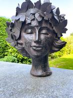 Buste, Bloempot - Butterfly headdress - 36.2 cm - Polystone