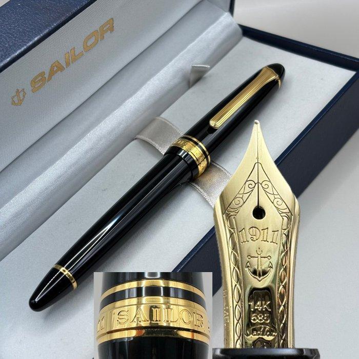 Sailor - 1911 (black) - 14K gold nib (Hard MF) - Vulpen, Verzamelen, Pennenverzamelingen