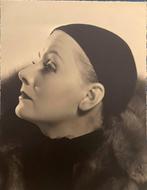 Clarence Sinclair-Bull (1896-1979) - Greta Garbo