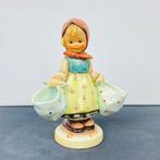 Hummel #175 Mothers Darling TMK7 + Original Box - Beeldje -