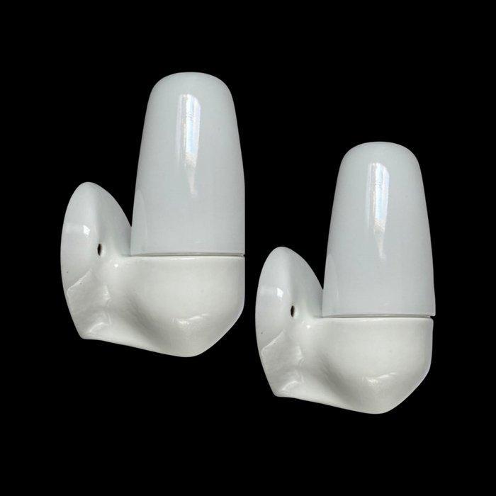 Lindner - Wilhelm Wagenfeld - Wandlamp (2) - Model no. 6067, Antiek en Kunst, Antiek | Meubels | Stoelen en Banken