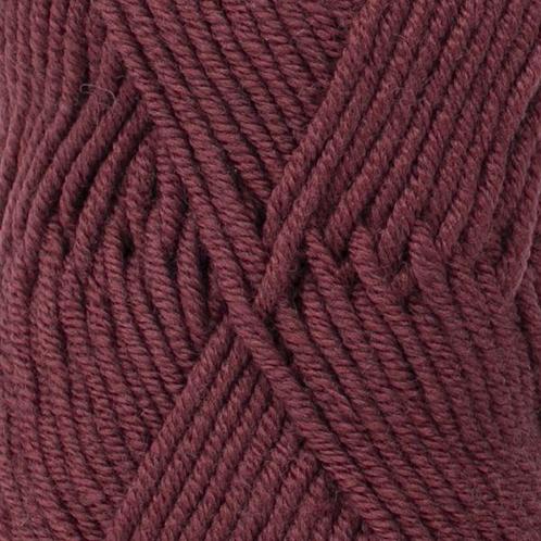 DROPS Merino Extra Fine Uni Colour - 48 bordeaux - Wol Gar, Hobby en Vrije tijd, Breien en Haken, Ophalen of Verzenden