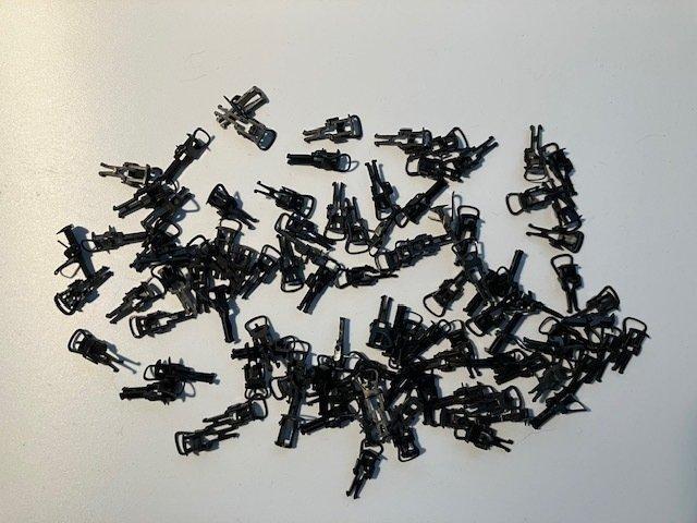 Artitec, Piko, Roco H0 - Model treinbevestiging (100) - 100, Hobby en Vrije tijd, Modeltreinen | H0