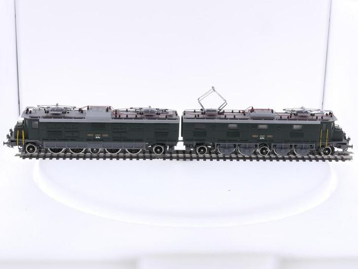 Schaal H0 Fulgurex 2022 elektrische locomotief Ae 8/14 va..., Hobby en Vrije tijd, Modeltreinen | H0, Gelijkstroom, Locomotief