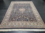 Isphahan - Tapijt - 260 cm - 205 cm, Huis en Inrichting, Stoffering | Tapijten en Kleden, Nieuw
