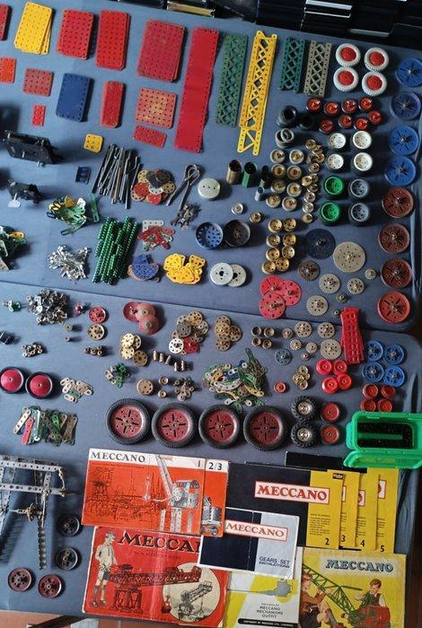 Meccano - Speelgoed - Meccano Parts And Accessories, Large, Antiek en Kunst, Antiek | Speelgoed