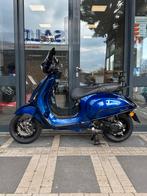 Vespa Sprint E4 Candy blue | 80cc | Akrapovic | Led | Bitubo, Gebruikt, Overige modellen, Maximaal 45 km/u, Ophalen of Verzenden