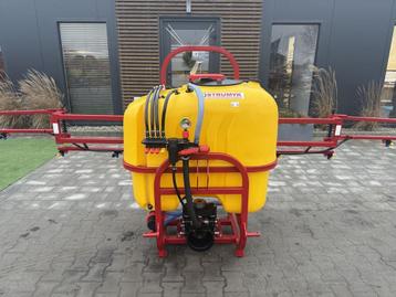 Feldspuit 400L 10m STRUMYK beschikbaar voor biedingen