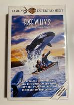 FREE WILLY 2: HET NIEUWE AVONTUUR (VHS), Verzenden, Gebruikt