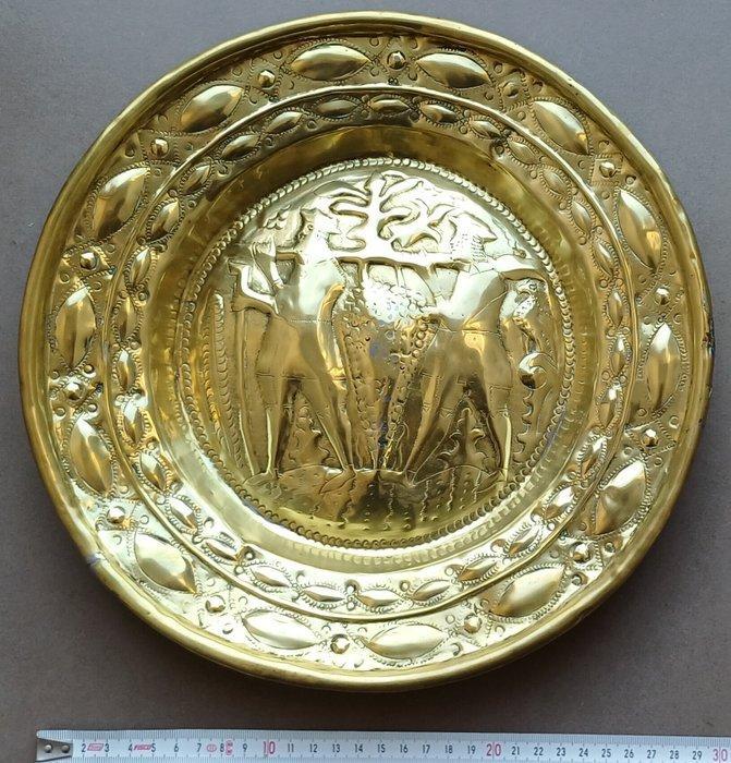 Aalmoezen schotel - Messing - 1600-1650 - Aalsaals gerecht, Antiek en Kunst, Antiek | Overige Antiek