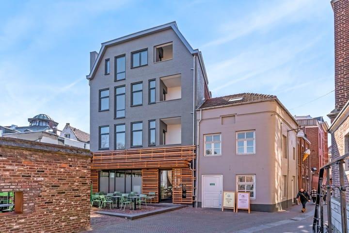 Te huur Woning/appartement in Roermond, 2 kamer(s) 78 m², Huizen en Kamers, Huizen te huur, Direct bij eigenaar, A, Limburg, Appartement