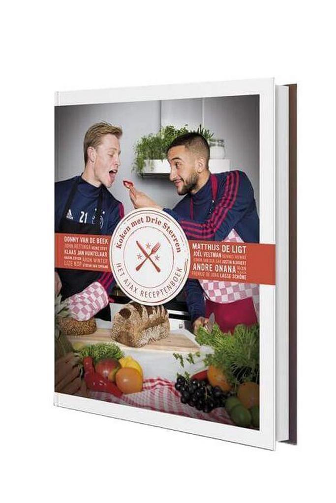 Koken met drie sterren 9789491555640 Lisa Hartog, Boeken, Kookboeken, Zo goed als nieuw, Verzenden