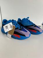 Adidas - Yeezy Boost 700 - Sneakers - Maat: EU 44 - Nieuw, Kleding | Heren, Schoenen, Nieuw