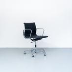 10x Vitra Eames EA 117 Bureaustoel Zwart Hopsak - Chroom, Ophalen of Verzenden, Zo goed als nieuw, Zwart, Bureaustoel